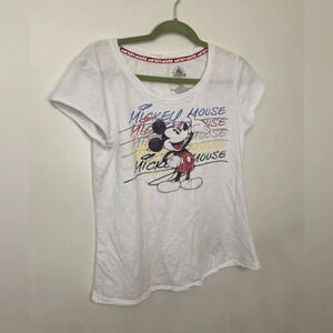 Disney || Mickey Mouse Graphic tee.Size medium. With cool detailing on the back